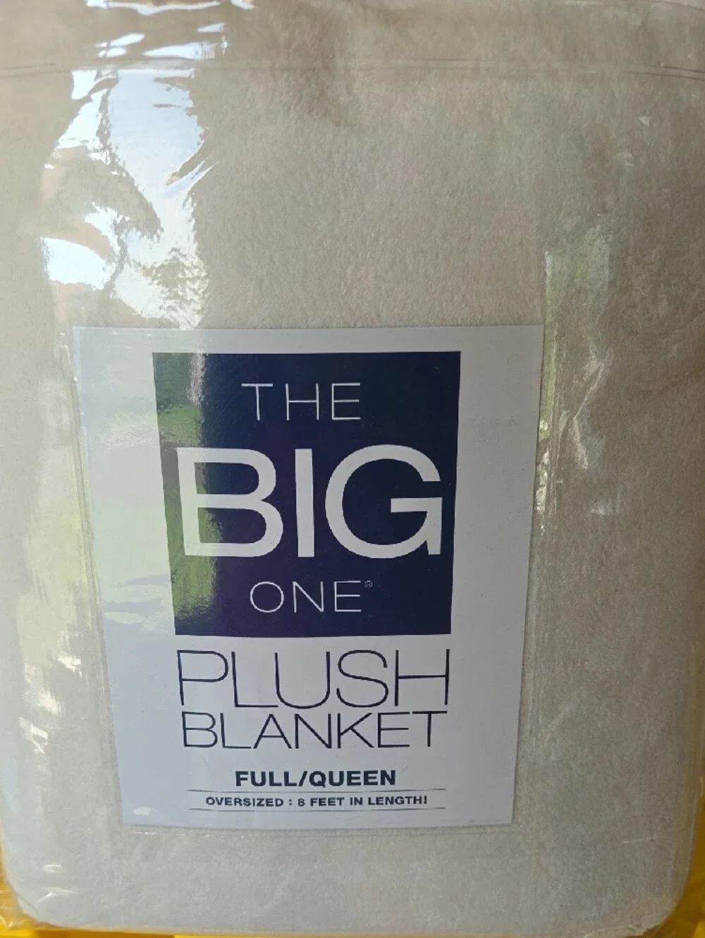 The Big One Plush Blanket White Cozy Throw
